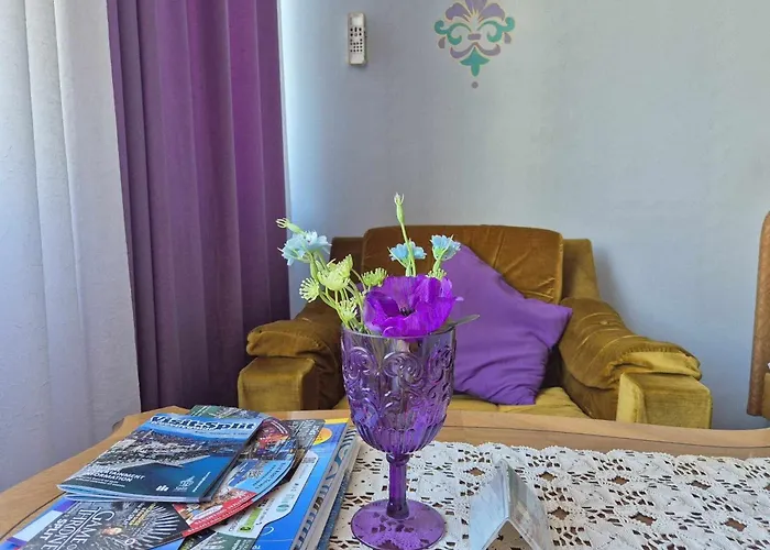 Demi 아파트 스플리트