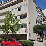 Demi Apartment *